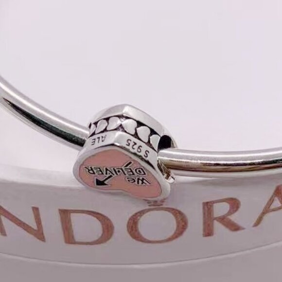 Pandora We Deliver 2021 Best Year Yeti Exclusive Charm - Picture 2 of 3